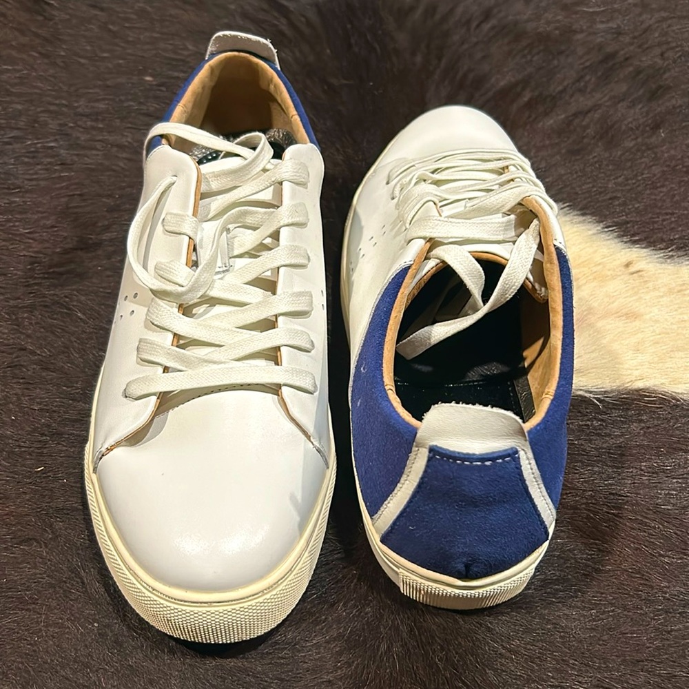 Men’s ZANZARA white sneakers, NEW size: 9.5